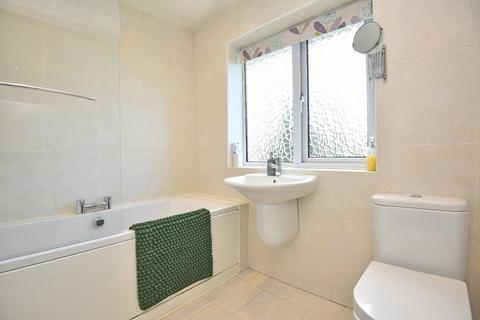 25 Westminster Crescent, Burn Bridge, Harrogate, HG3 1LX