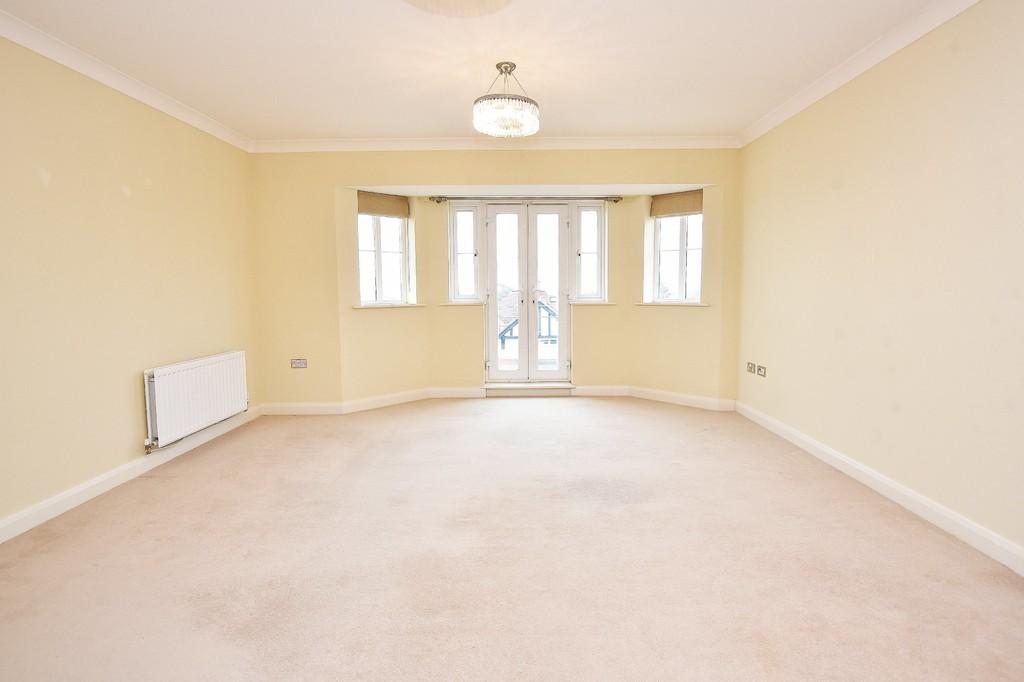 Garden Mews, Harlow Oval, Harrogate 2 bed apartment for sale £250,000