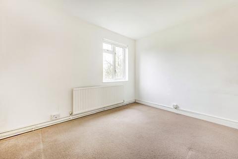 62 Stuart Road, Richmond, TW10 7QR