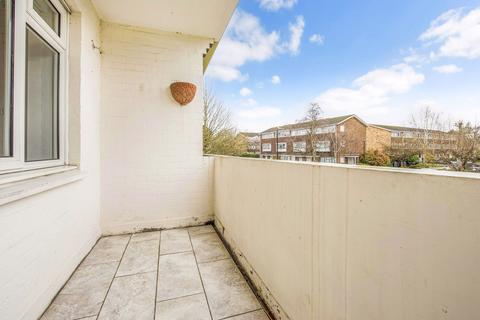 62 Stuart Road, Richmond, TW10 7QR