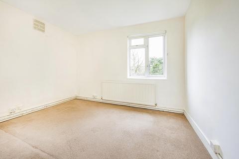 62 Stuart Road, Richmond, TW10 7QR