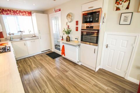 3 bedroom end of terrace house for sale, Haggerston Road, Blyth