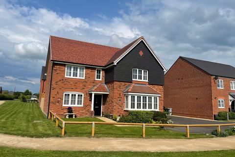 5 bedroom detached house for sale, Anderton Close, Sandbach