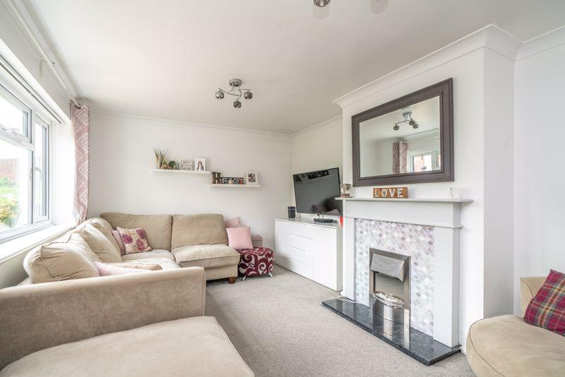 Crosslands, Caddington 4 bed detached house for sale £475,000