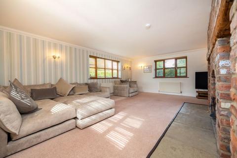 4 bedroom detached house for sale - Maple Lodge, 5 The Nurseries, Rowston