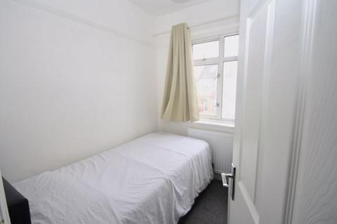 87 Ribblesdale Avenue, Northolt, UB5 4NQ