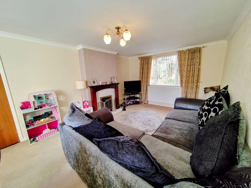 Kentmere Grove, Carlisle 2 bed semidetached house £125,000