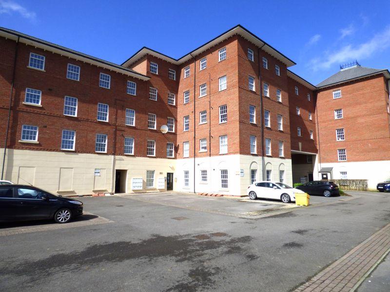 Mayhill Way, Gloucester 1 bed apartment for sale £100,000