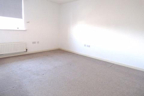 32, Victoria House Mayhill Way, Gloucester, GL1 3NW