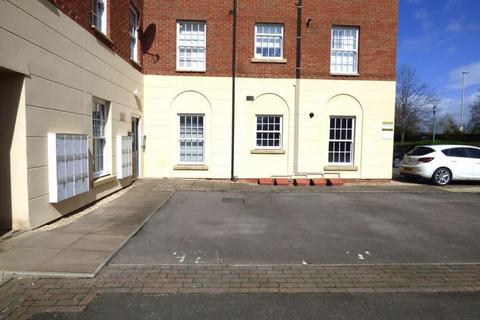 32, Victoria House Mayhill Way, Gloucester, GL1 3NW