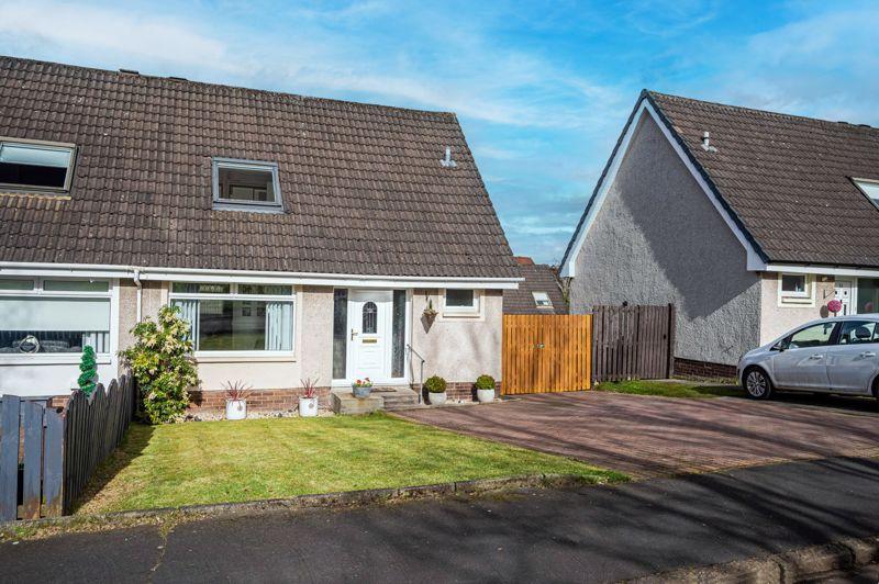 Kinloch Drive, Motherwell 2 bed semidetached house £109,995