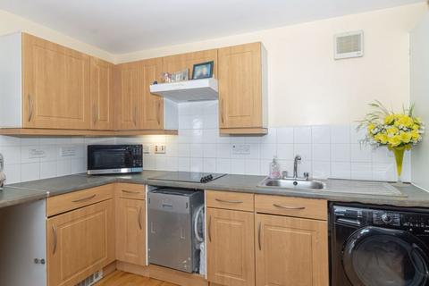 2 bedroom apartment for sale, Lower Tanbridge Way, Horsham