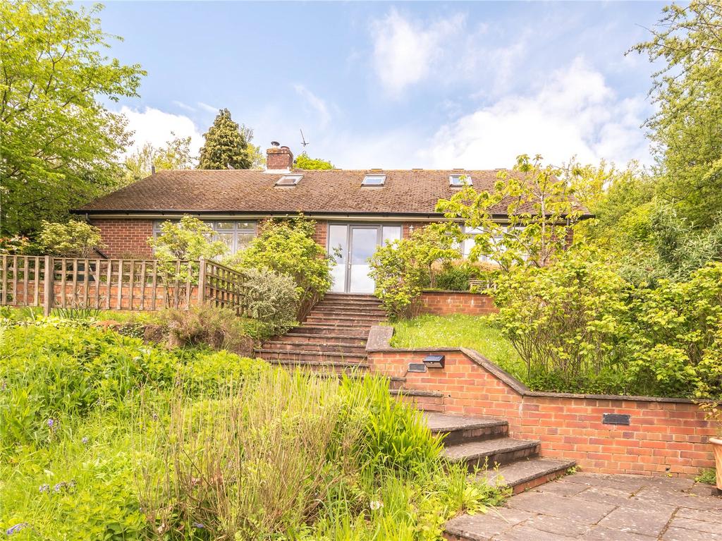 Woodland Way, Crowhurst 5 bed detached house for sale £525,000