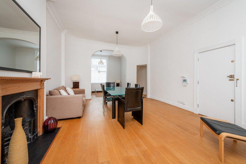 Crawford Street, Marylebone 3 bed apartment - £4,008 pcm (£925 pw)