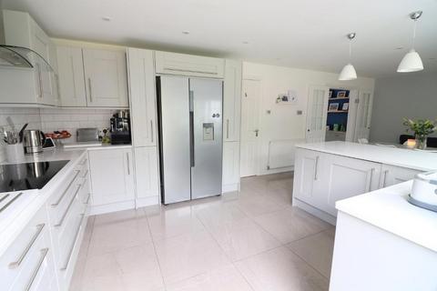 undefined, Barton Le Clay MK45