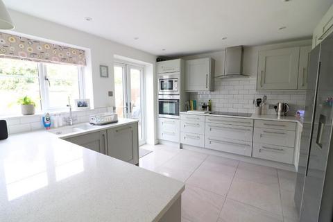 undefined, Barton Le Clay MK45