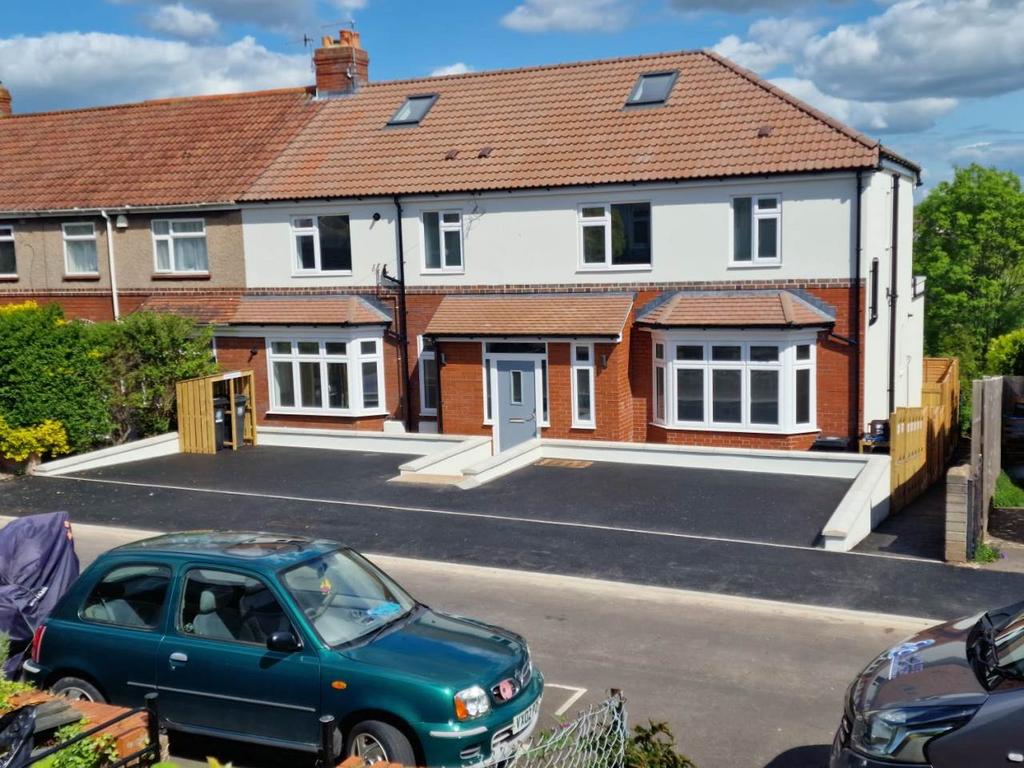 Eastlyn Road, Bedminster Down, Bristol 2 bed £1,500 pcm (£