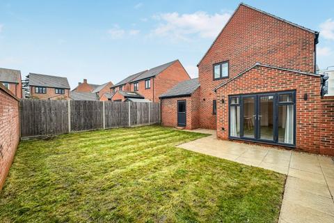 3 bedroom detached house to rent, St Peters Quarter, Chertsey, Surrey, KT16
