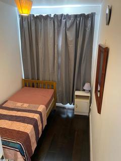 House share to rent - Grovelands Road, London, N15