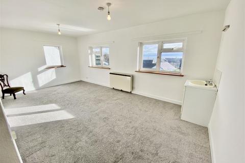 Gerlan Beach Road, Llanbedrog, Pwllheli, LL53 7TN