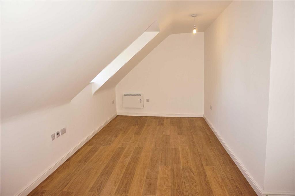 Street, Enderby 2 bed apartment £675 pcm (£156 pw)