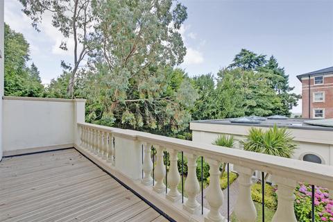 undefined, Cartwright Court, Church Street, Malvern, WR14 2GE