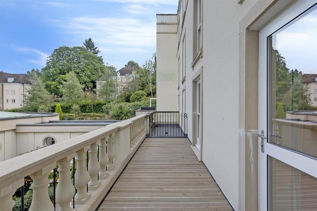 10-72be CT MCS Flat 25 Cartwright Court 028.jpg