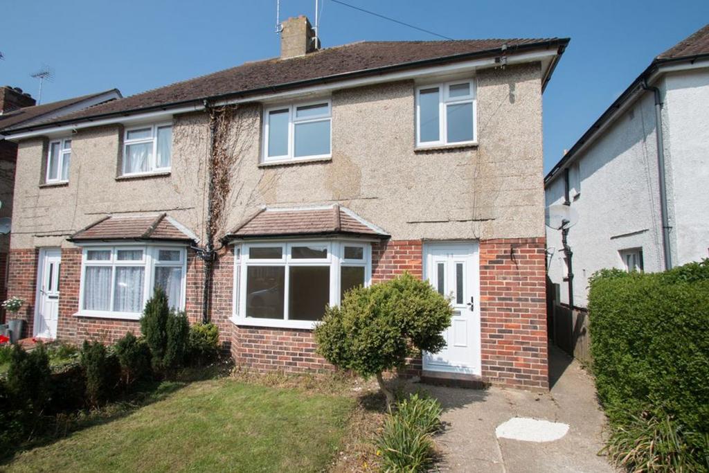Armadale Road, Chichester 3 bed house £1,350 pcm (£312 pw)