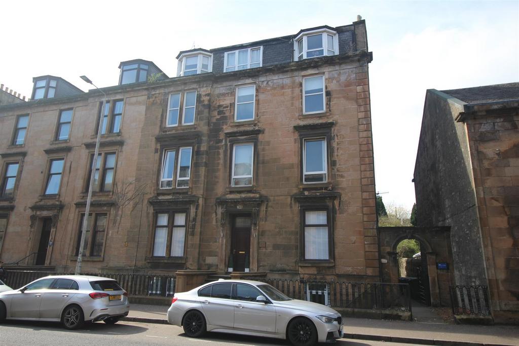 Brougham Street, Greenock 4 bed flat £147,000