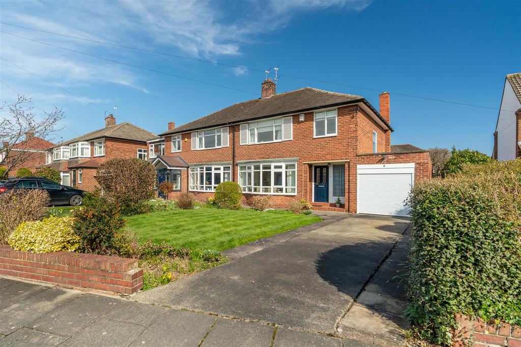 Hazelmere Avenue, Newcastle Upon Tyne 3 bed semidetached house for