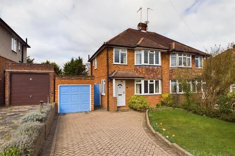 43 The Ruffetts, South Croydon, CR2 7LS