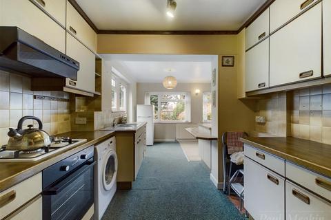 43 The Ruffetts, South Croydon, CR2 7LS