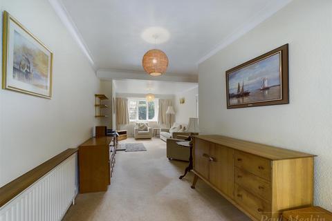 43 The Ruffetts, South Croydon, CR2 7LS