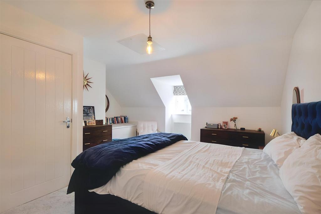 Bedroom 1.jpeg