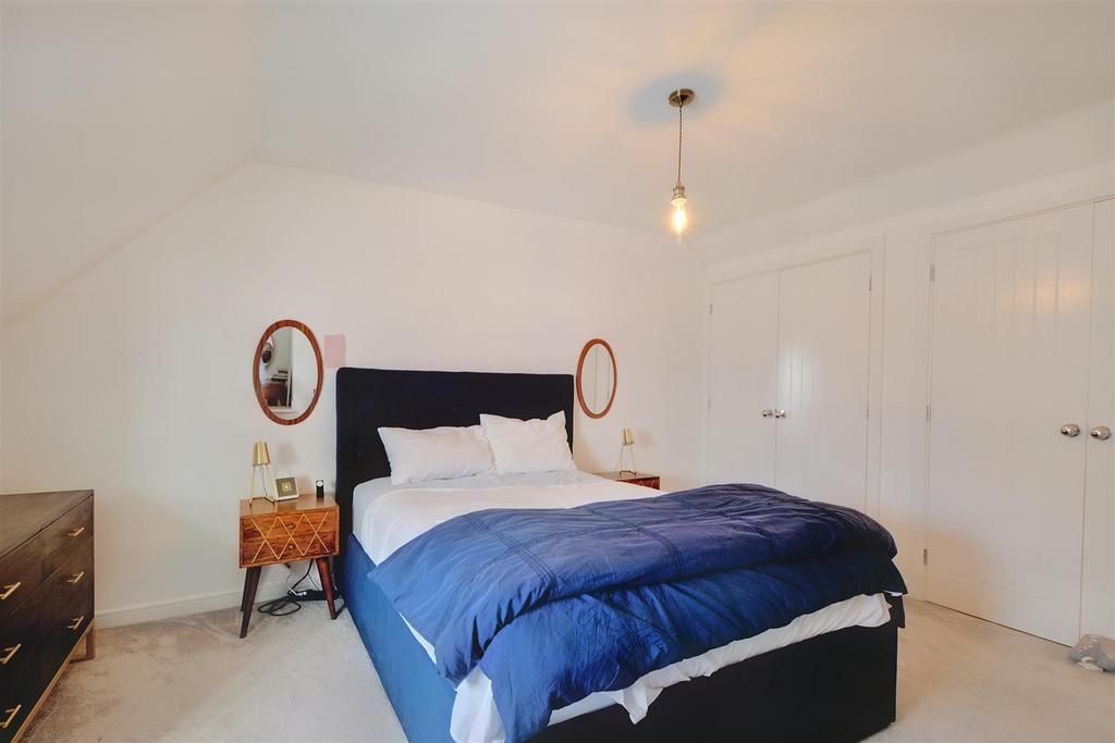 Bedroom 1 2.jpeg