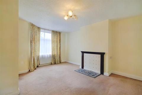 78 Beeston Road, Nottingham, NG7 2JP