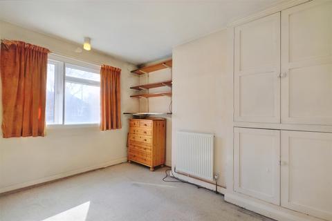 78 Beeston Road, Nottingham, NG7 2JP