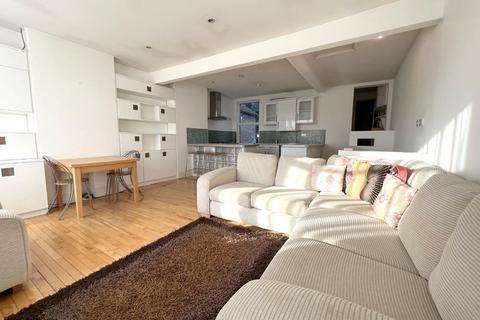 45a Lower Road, Sutton, SM1 4QR