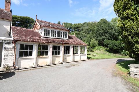 10 bedroom detached house for sale, Yeolmbridge, Launceston, Cornwall, PL15