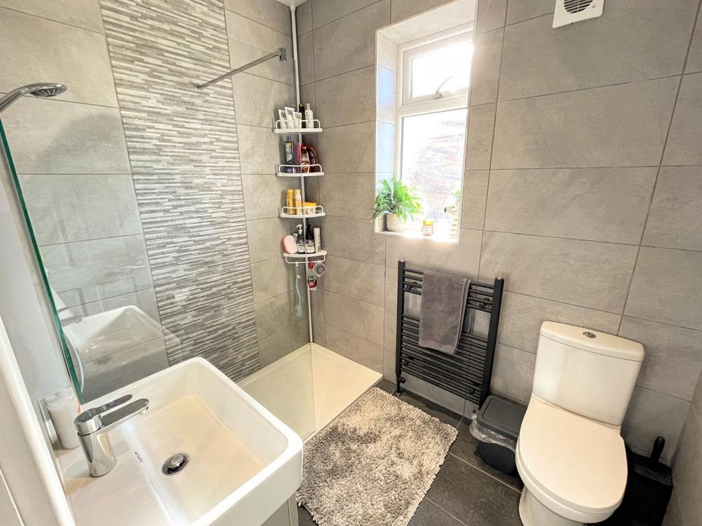Shower room/w.c