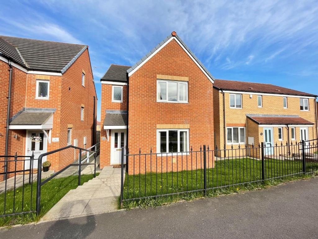 Merlin Way, Cuthbert, Hartlepool 3 bed detached house for sale
