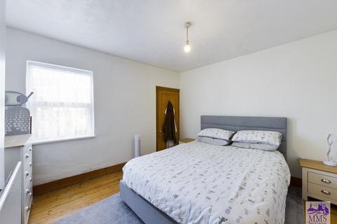 5 Montfort Road, Rochester, ME2 3ET