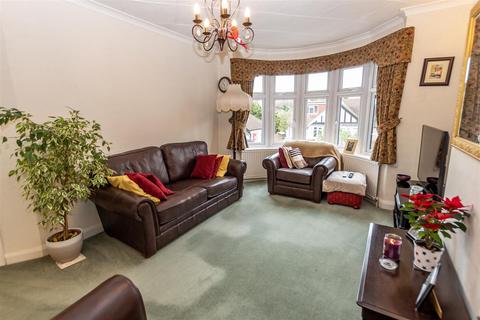 43 Eversley Avenue, Bexleyheath, DA7 6RD