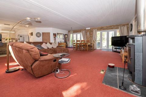 3 bedroom detached bungalow for sale, Shanklin Road, Sandford