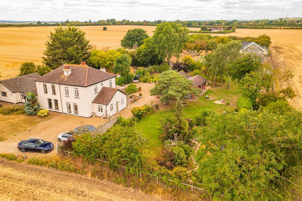 Kitchener road, North Fambridge 3 bed house for sale £775,000