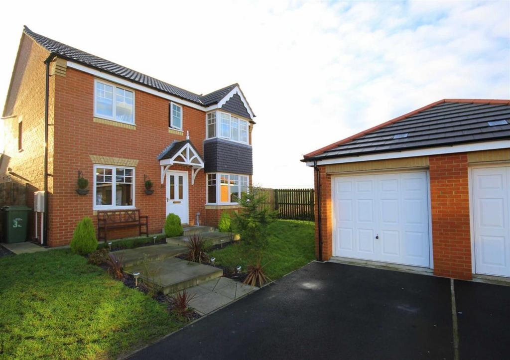 Cottingham Grove, Thornley, Durham 4 bed detached house for sale £220,000