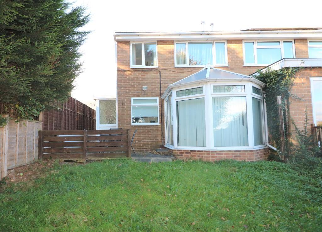 Foxcroft Drive 3 bed semidetached house for sale £204,950