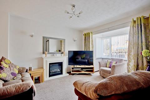 185 Bromwich Road, Worcester, WR2 4AU