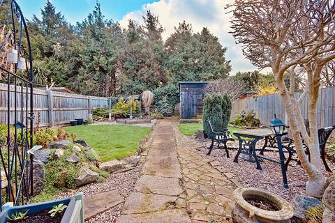 185 Bromwich Road, Worcester, WR2 4AU