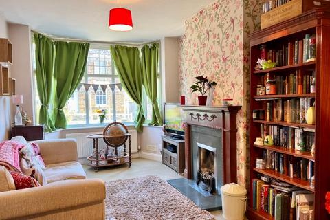10 The Green, Kingsthorpe, Northampton, NN2 6QD